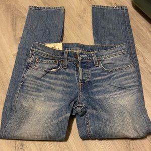 Barely worn Hollister jeans